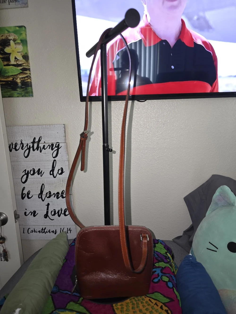 HOBO Classic Women’s Crossbody Bag - Brown - Picture 2 of 9